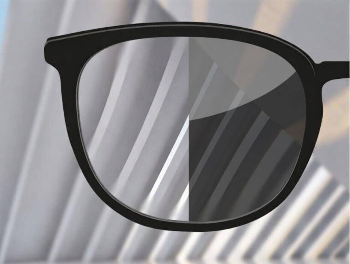 เลนส์ Photochromic